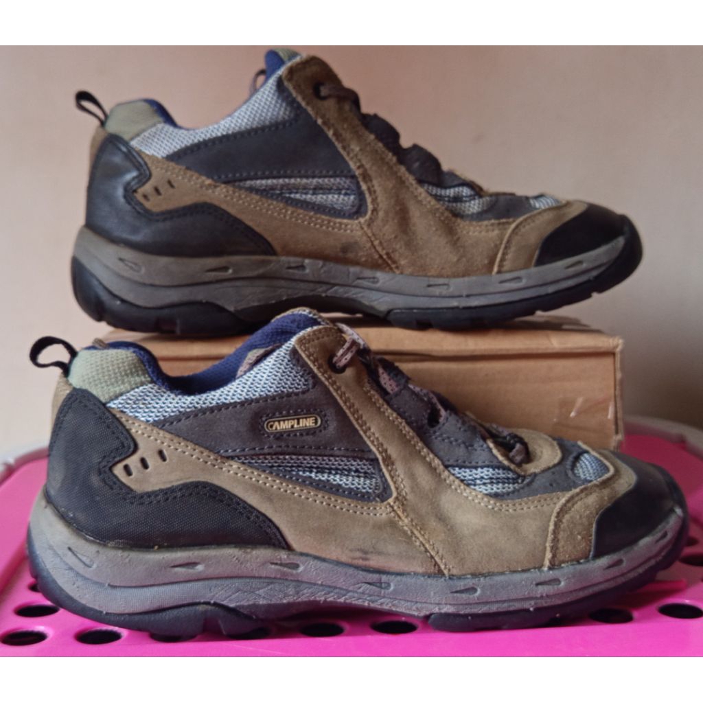 sepatu second outdoor CAMPLINE size 42.5