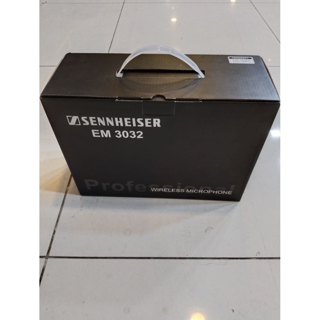 Sennheiser EM  3032-profesional wireless microphone system