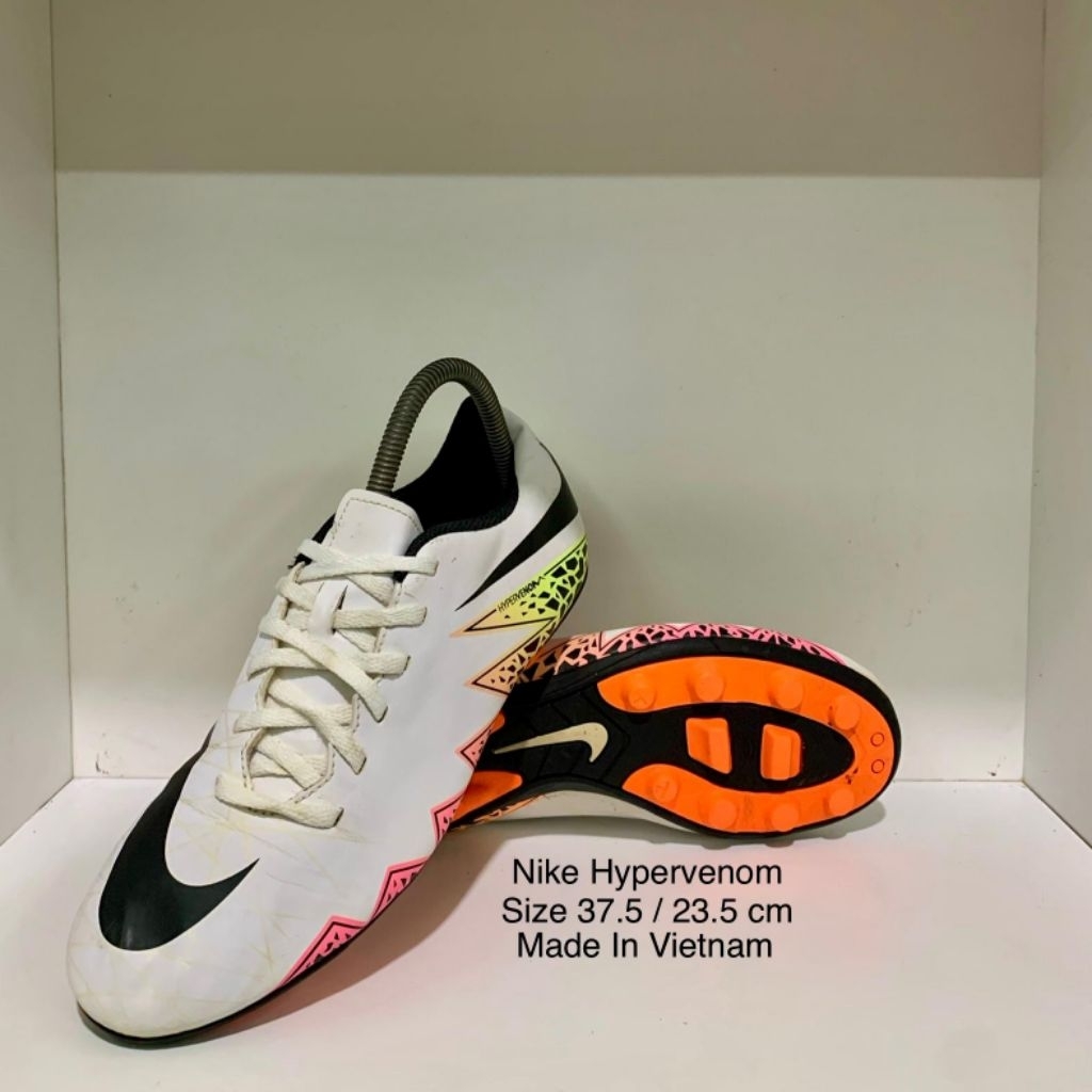 Nike Hypervenom Preloved
