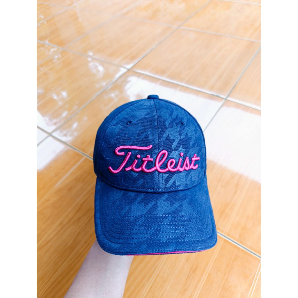 topi golf pria/wanita original jaminan like new istimewa second berkualitas