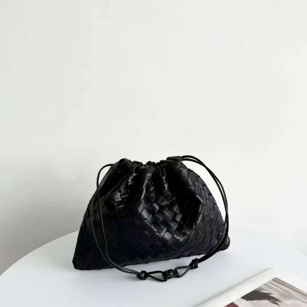 BV Tas Wanita Anyaman Kulas #2019