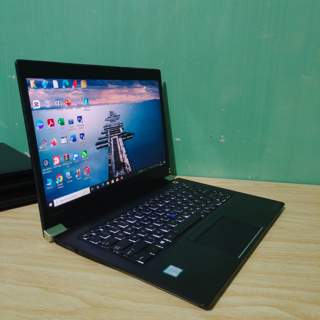 Laptop Toshiba Portege X30-d Intel Core i7 7th RAM 16GB SSD