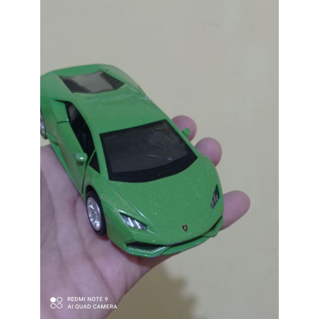 Diecast - Lamborghini - Original RMZ City (Preloved)