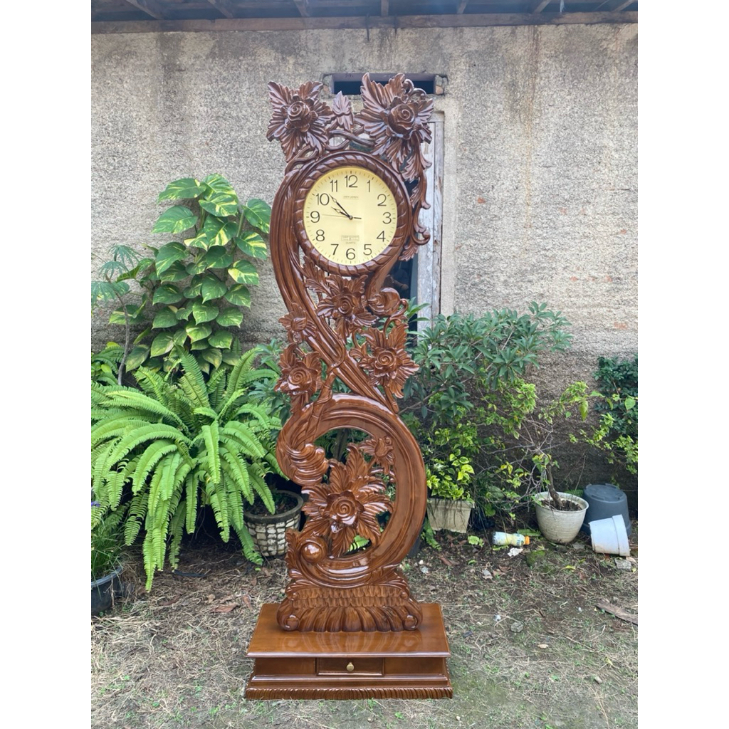 jam motif mawar/jam ukir kayu jati/jam berbunyi/mebel furniture jepara