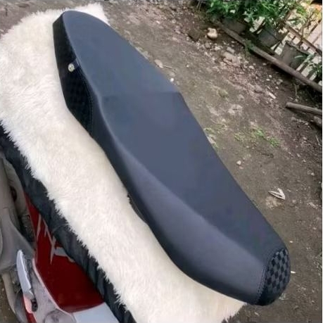 jok vario 160 slim tingkat anti jinjit kulit MBtech kombinasi catur jok Vario 160 anti jinjit