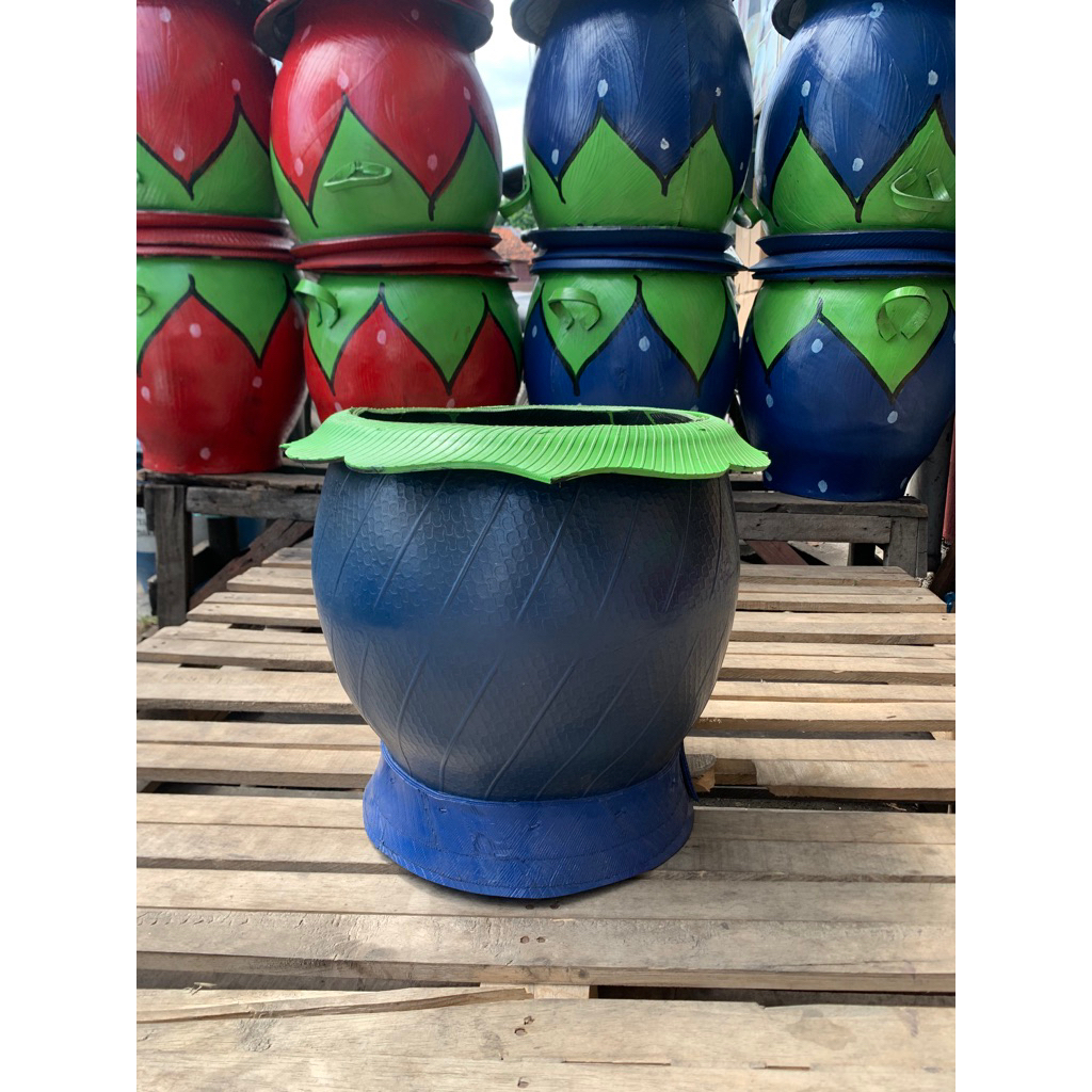 Pot bunga karet ban 40/30 (cat warna)