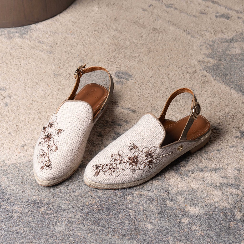 VAIA Sepatu Sandal Espadrilles Wanita Chio
