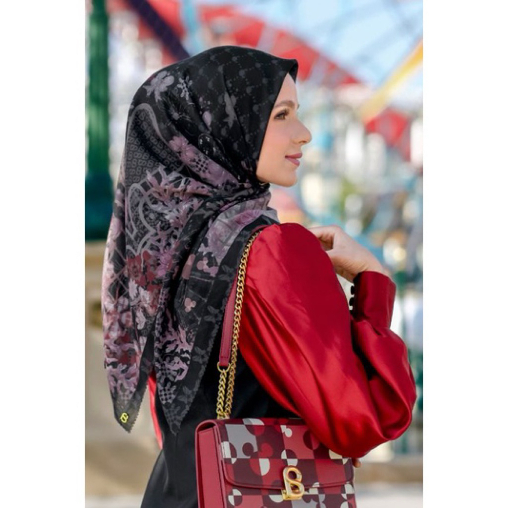 Buttonscarves RARE ITEM TDP The dream park black, malaya magenta, Bora Bora, Xanadu preloved