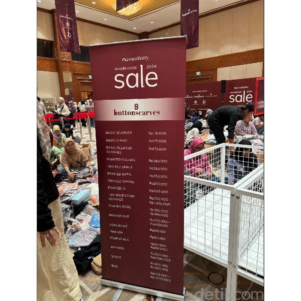 Buttonscarves As Is-TLM 1.0-ELMAR-Tropical-Opuntia