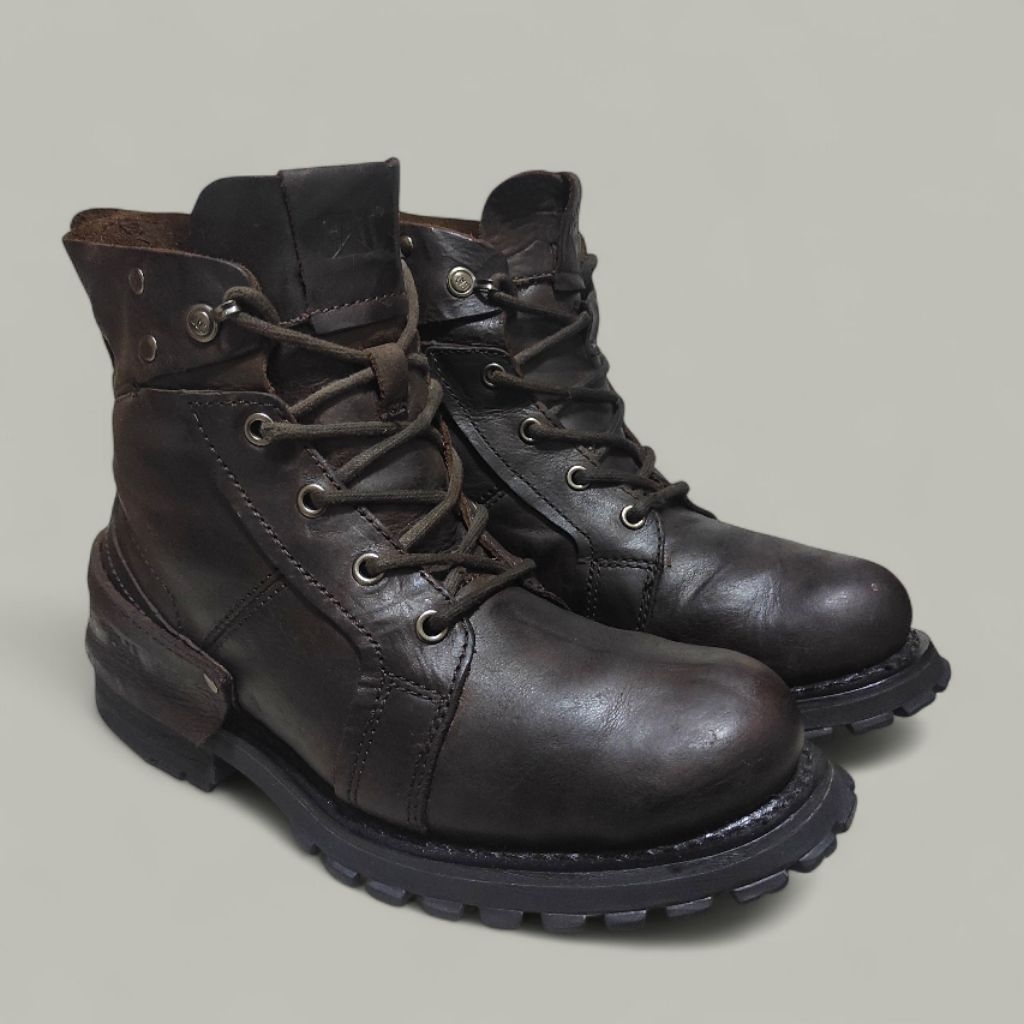 Sepatu Boots Pria Kulit CAT Vintage Size 40