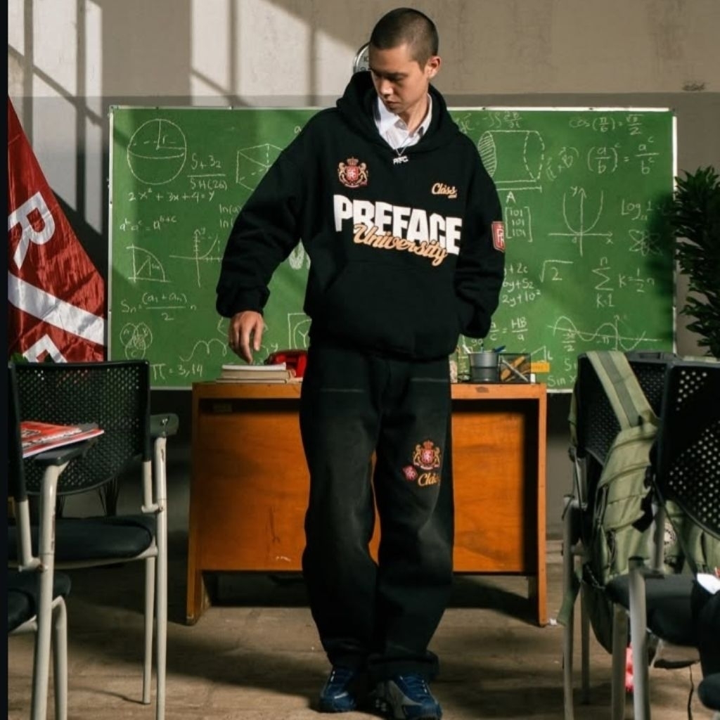 Hoodie Preface University