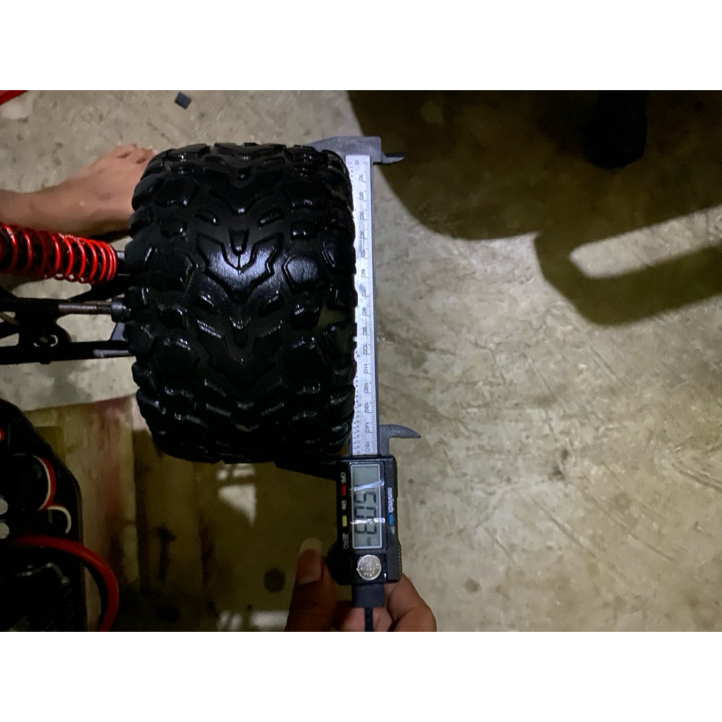 Ban monster truk / truggy 1/8 copotan traxxas