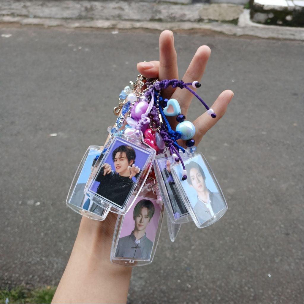 Boys 2 Planet | Keychain | Beads | Boys Planet 2 keychain | sangwon | Leo | Polaroid