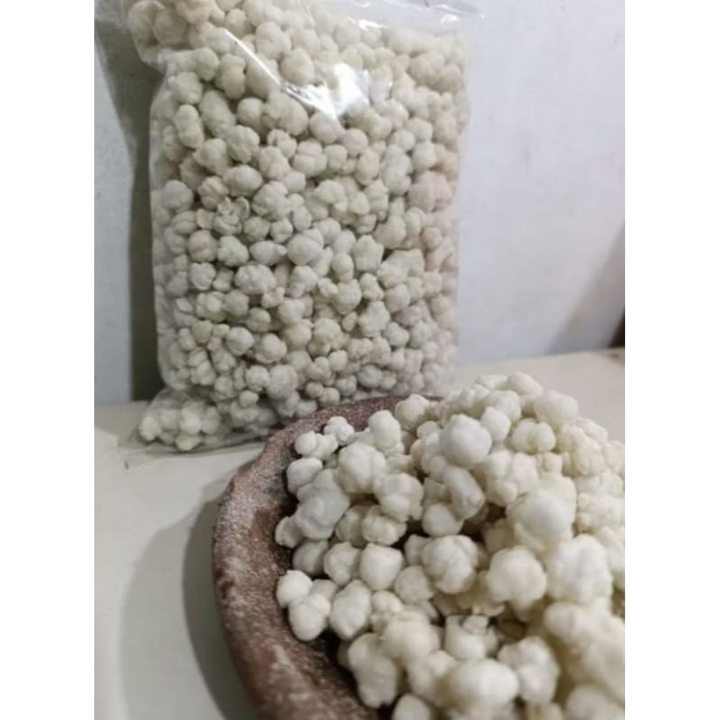 

Snack Pilus Kencur – Cemilan Gurih Renyah untuk Ngemil & Campuran Seblak, Bakso, Nasi Goreng, Mie Instan