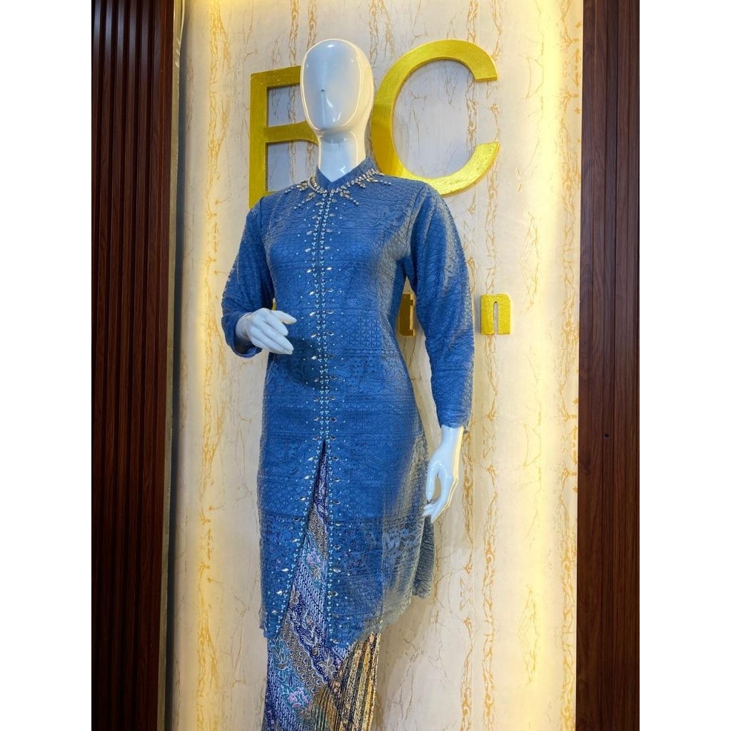 NR Collections Kebaya Sanghai Brokat Tunik