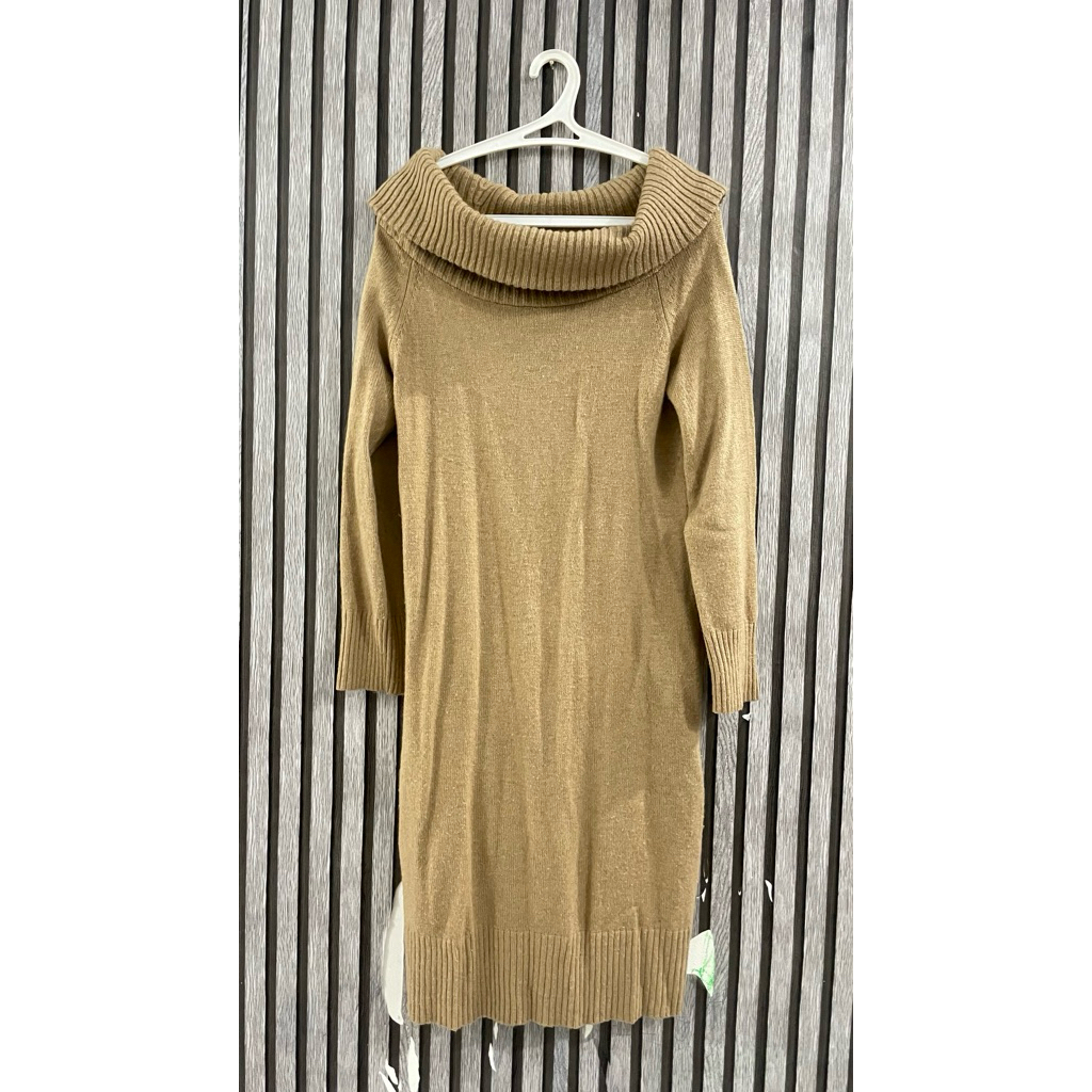 DRESS UNIQLO MATERNITY OFF SHOULDER RIBBED KNIT SABRINA MIDI