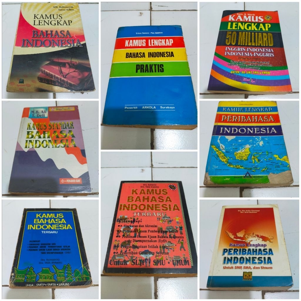 Kamus standar bahasa Indonesia. Kamus lengkap bahasa Indonesia. Kamus lengkap peribahasa Indonesia. 