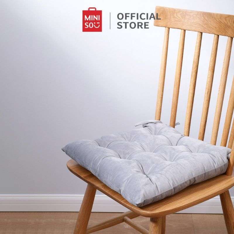 Bantal Duduk MINISO Square Seat Cushion Bantal Sofa MINISO Bantal Dudukan Ibu Hamil Bantalan Duduk