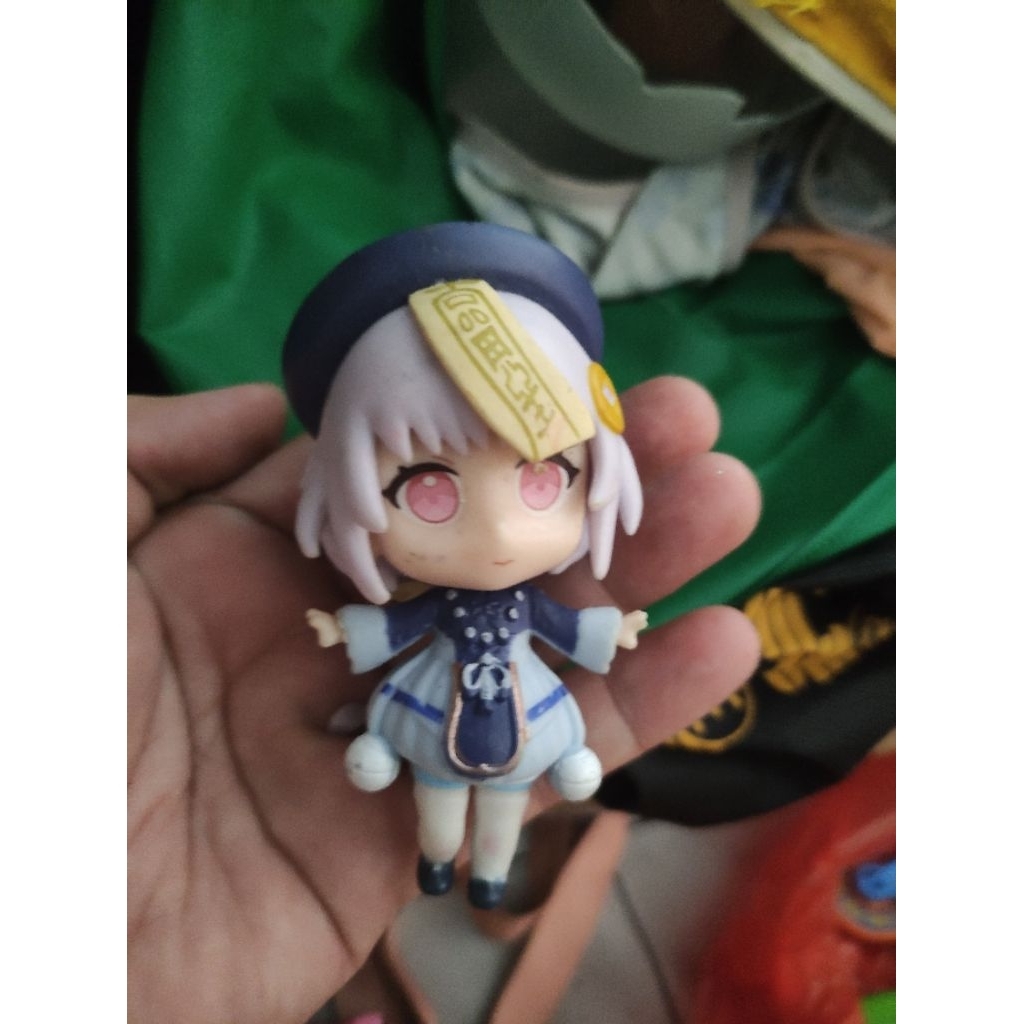 Preloved figure anime