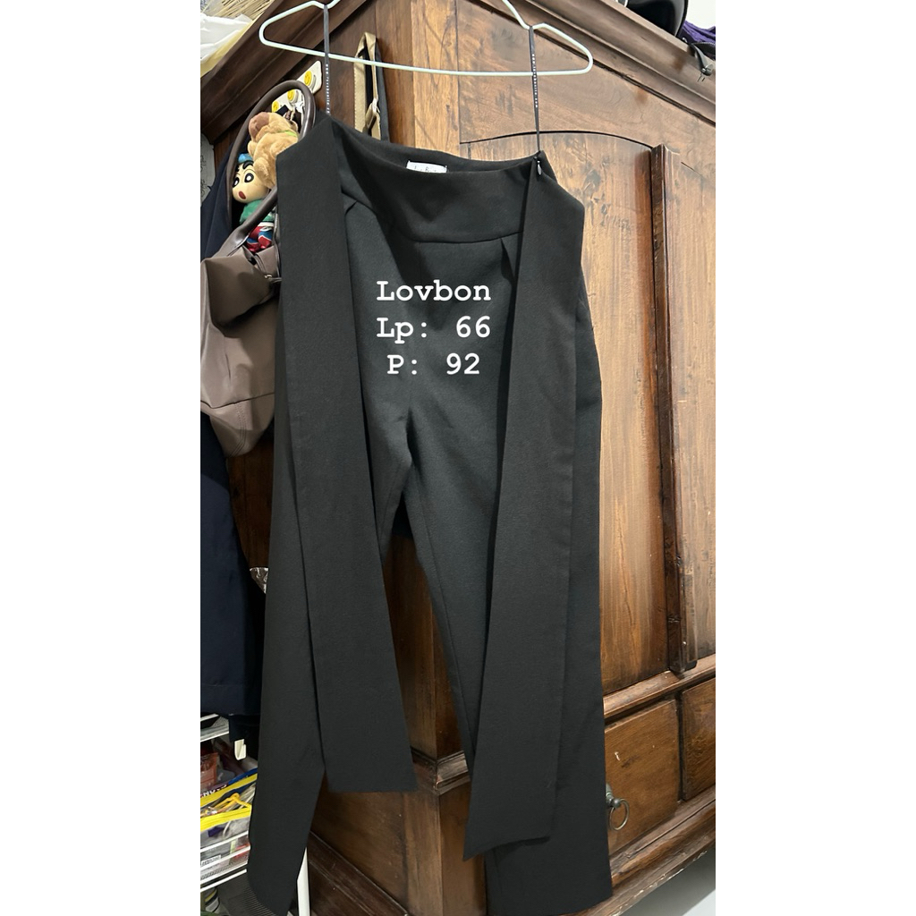 celana bahan love bonito