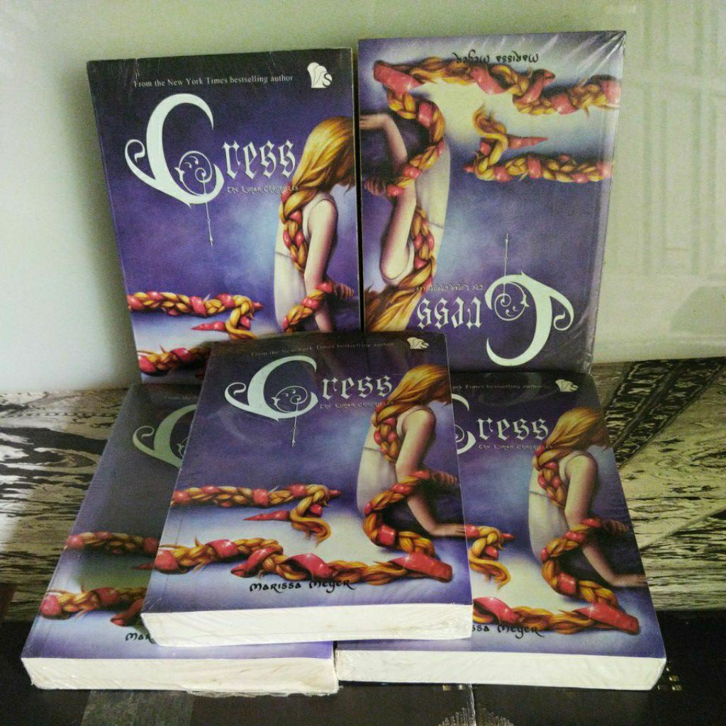 Novel Cress the lunar chronicles