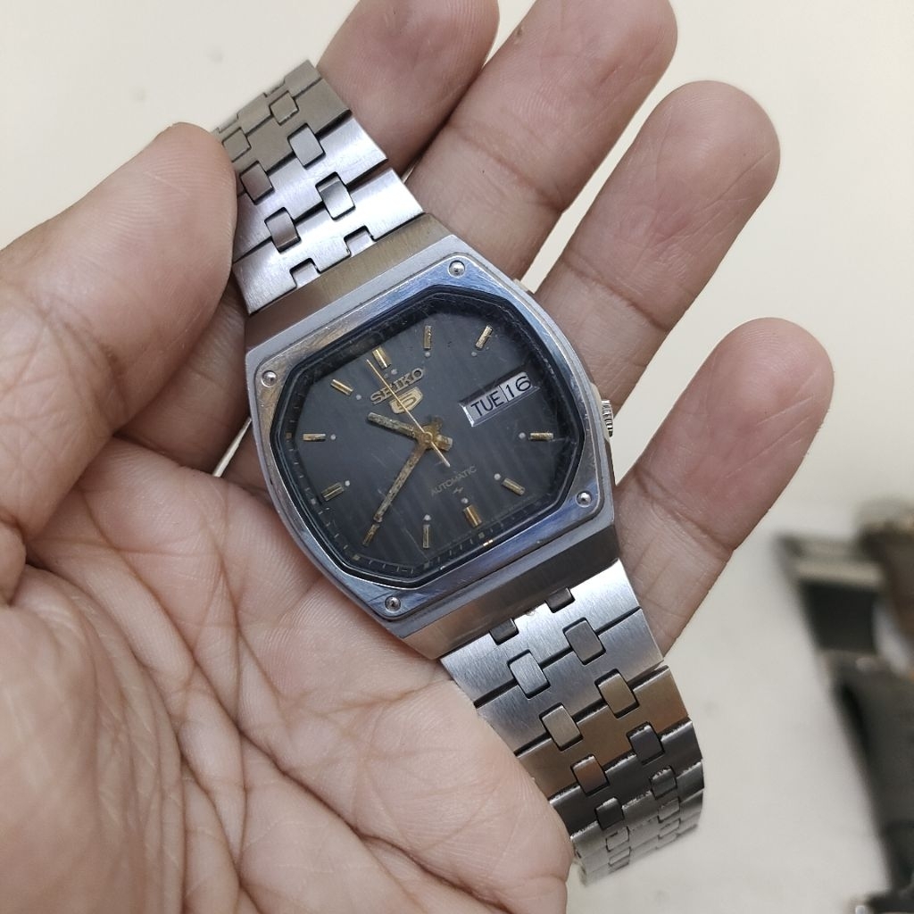Seiko 5 Otomatis Vintage kotak