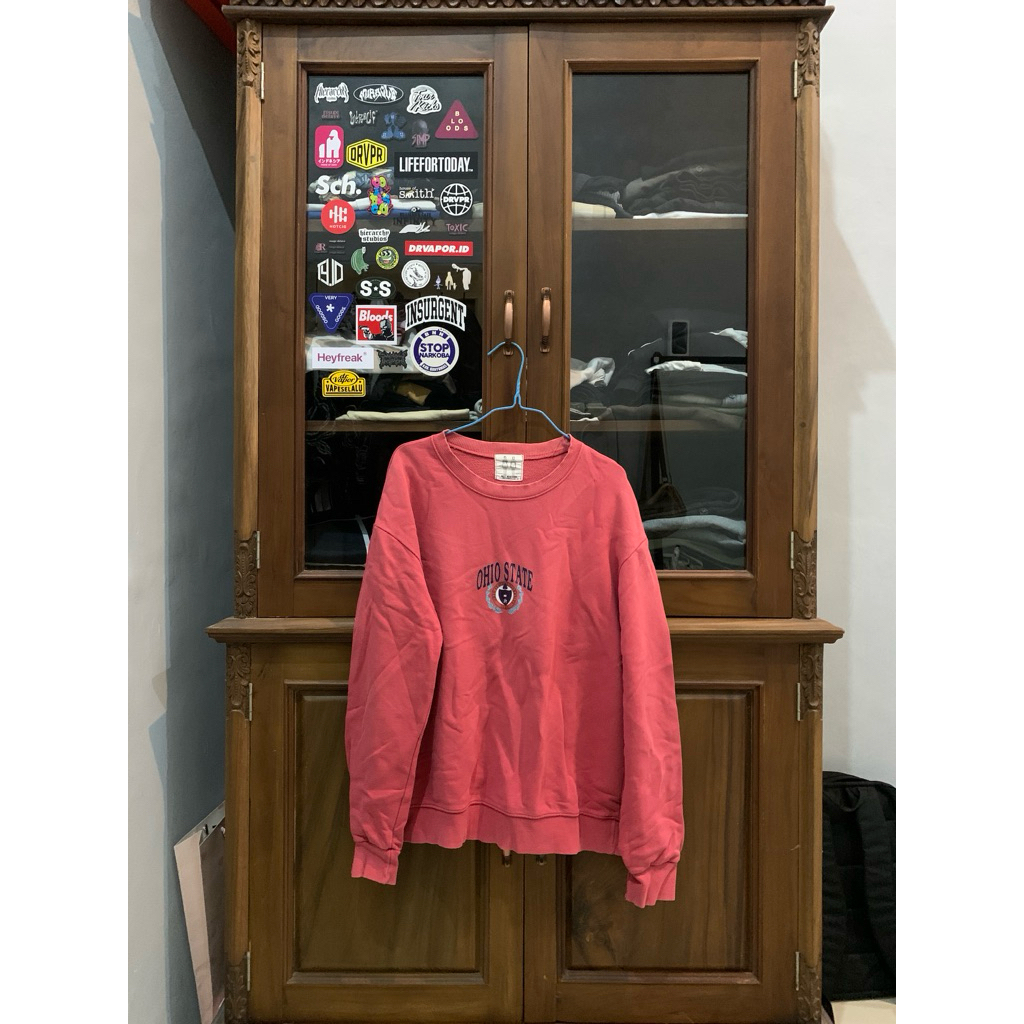 PREloved mens wear store pink