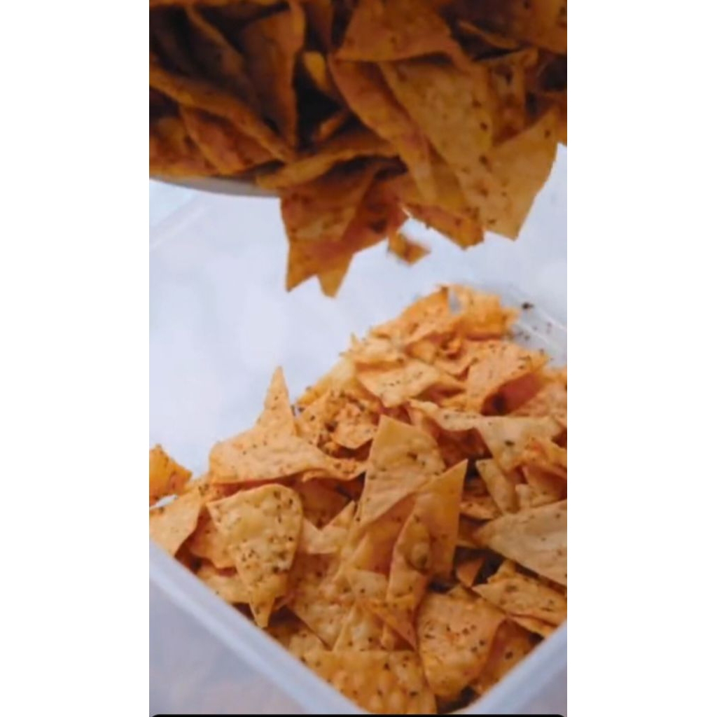 

kripik pangsit pedas daun jeruk 250gr