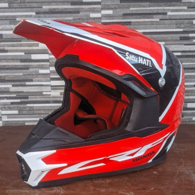 HELM ORIGINAL CRF