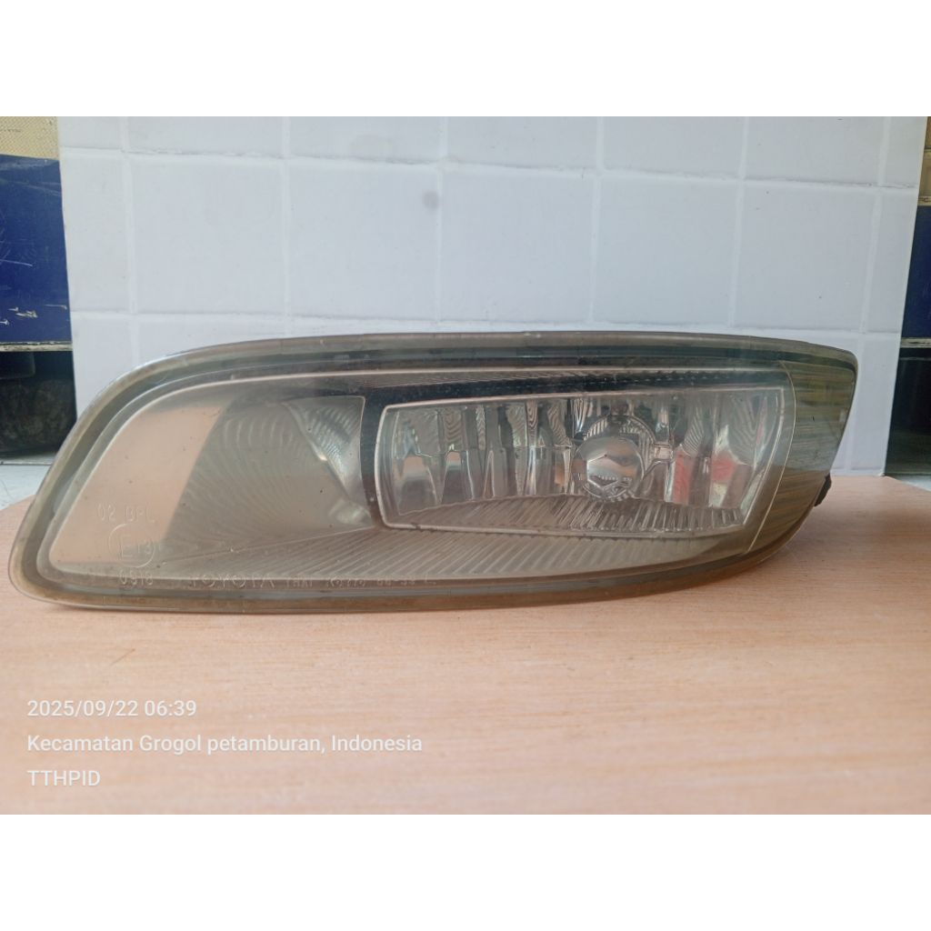 Bahan Repair Foglamp Kijang Kapsul 2003 2004 Lampu Bumper Bemper Kabut Second Original Koito (Kiri)