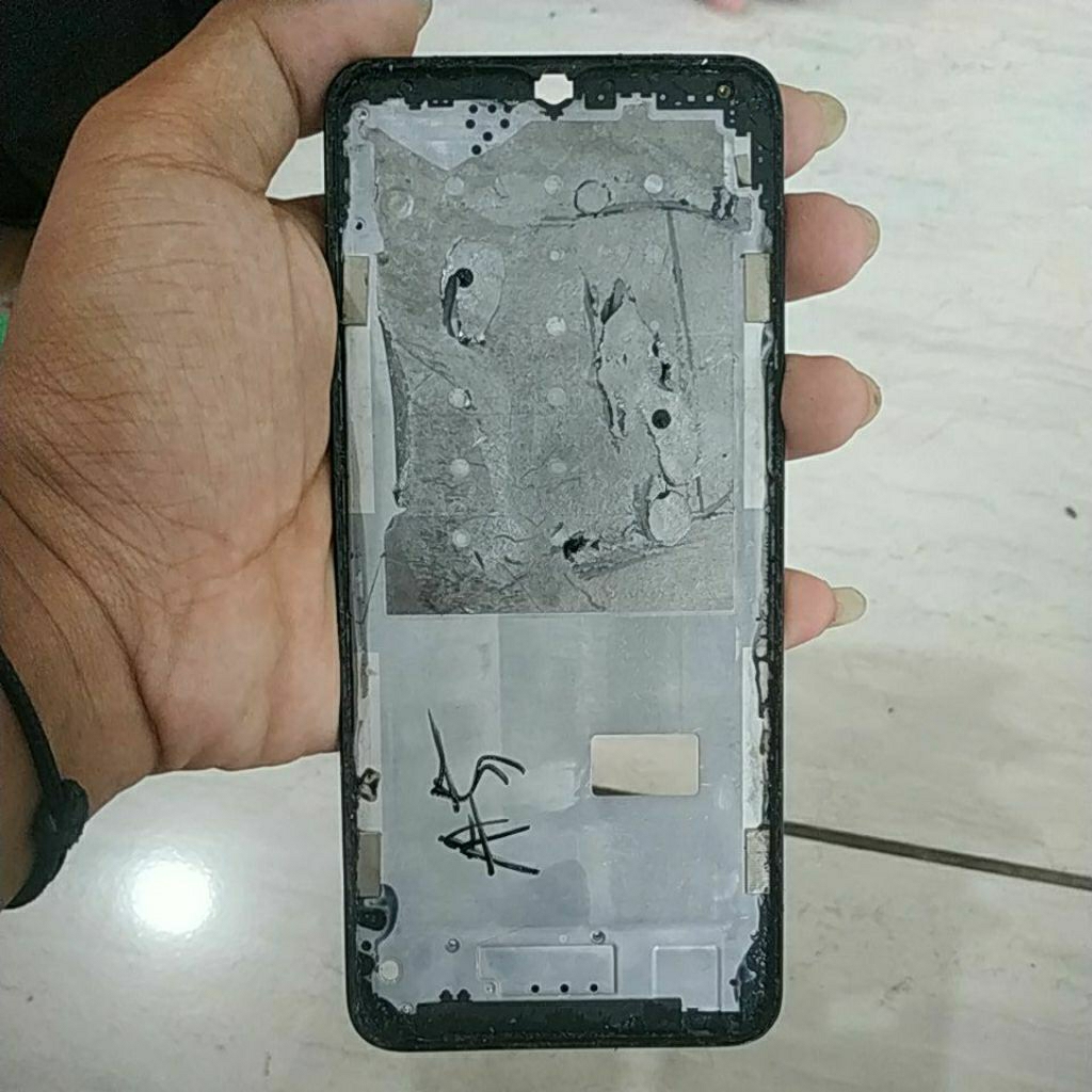 frame bekas Oppo A5 2020 ada speaker