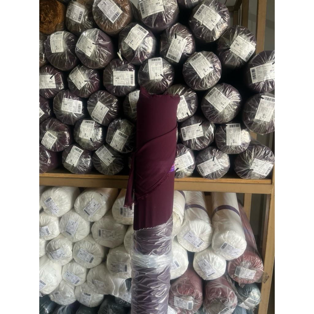 KAIN CERUTY BABYDOLL PREMIUM BURGUNDY 1 ROLLAN/GULUNGAN ISI 60 YARD