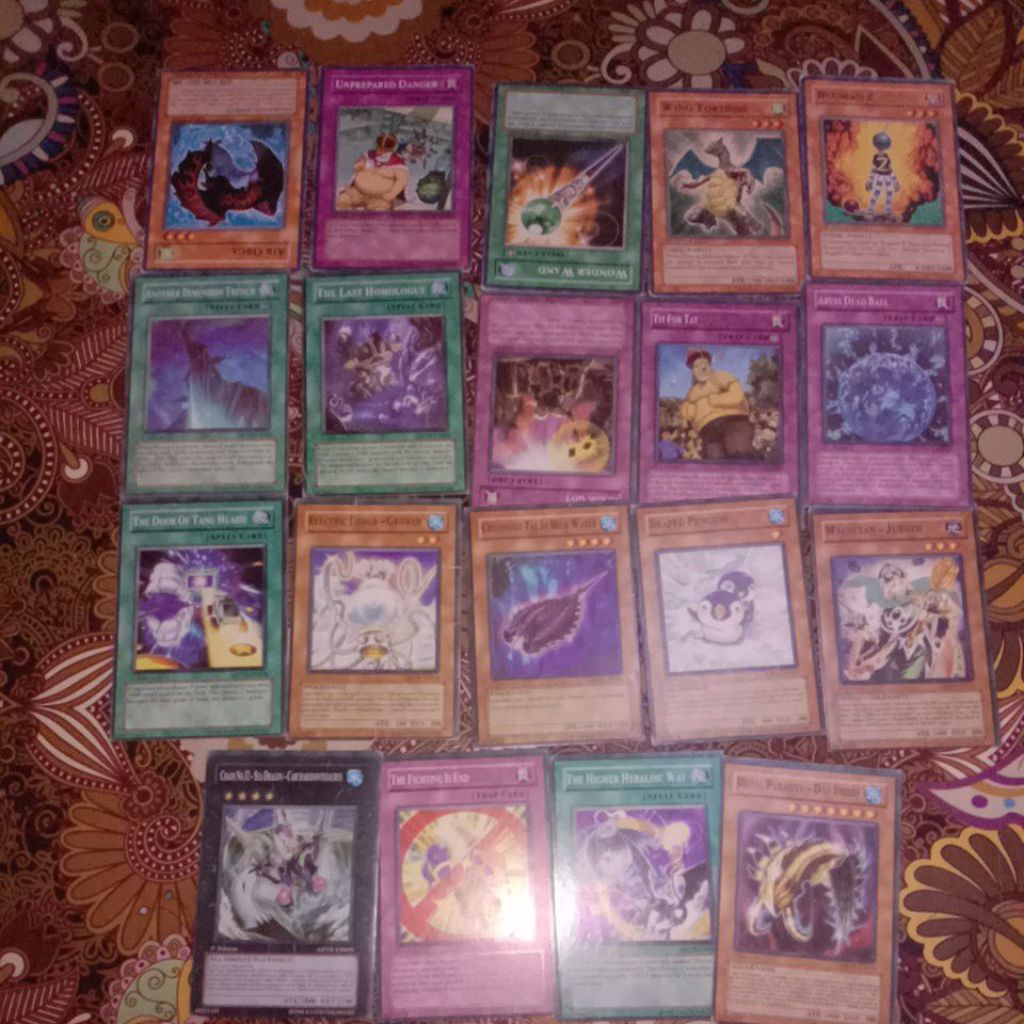 MAINAN KARTU KONAMI RANDOM