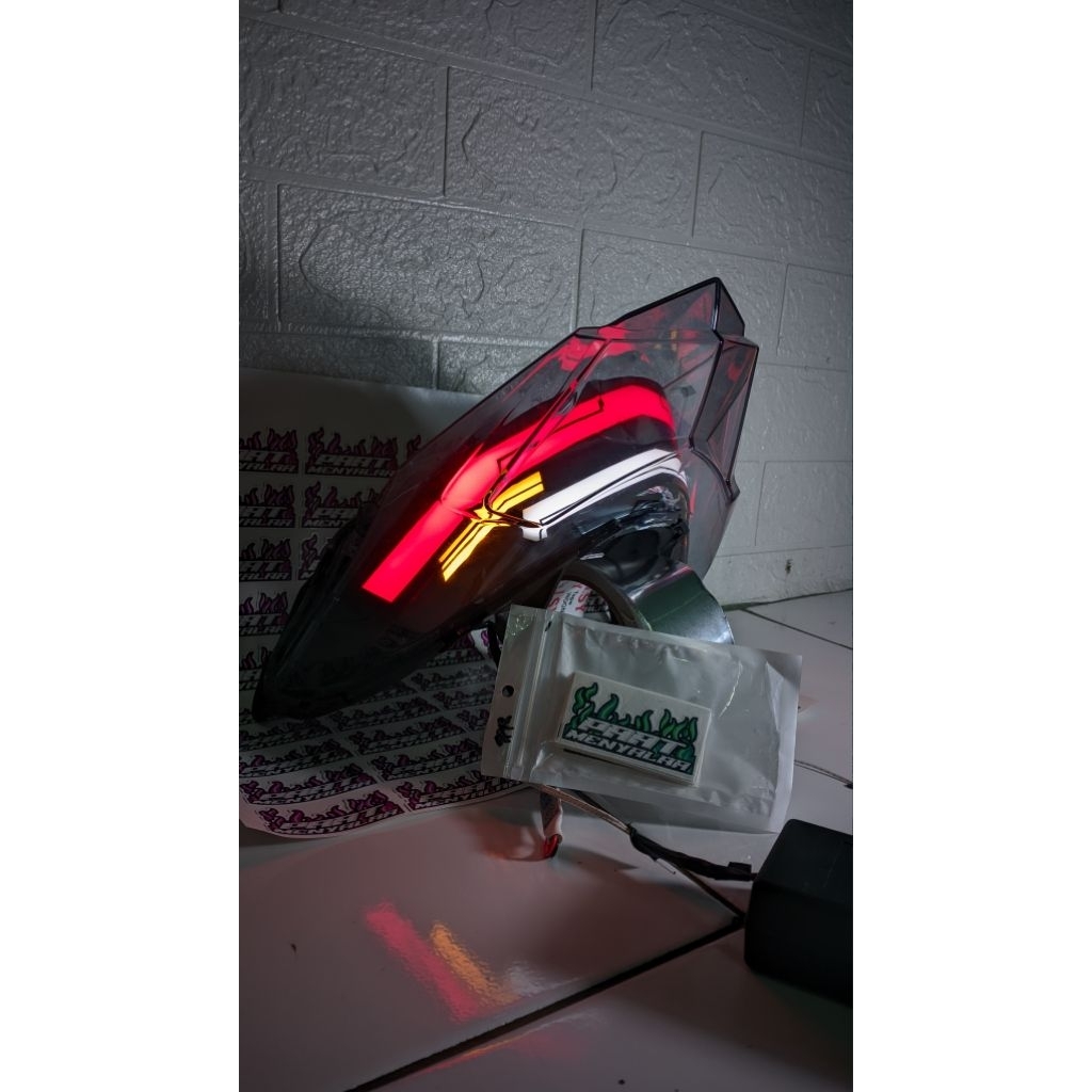 LAZY VARIO 125 LED OLD