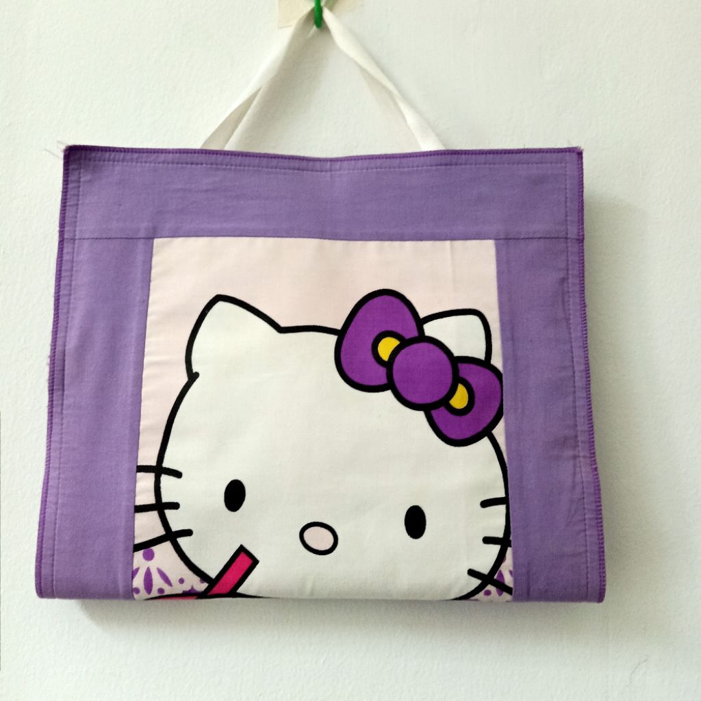 Mukena anak TK SD second/bekas / preloved, karakter Hello Kitty katun adem umur 2 3 4 tahun ada tas