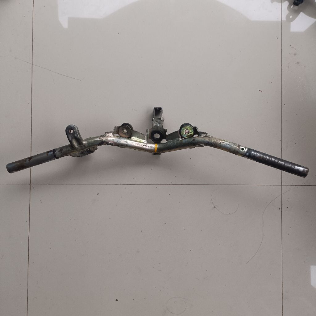 stang stir dudukan stang stir smash original copotan motor