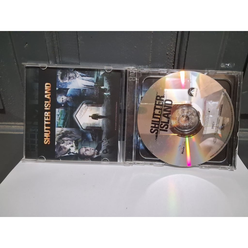 cd/dvd shutter island