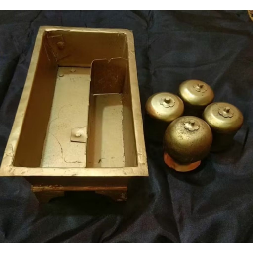 tepak sirih Minang/ tepak sirih melayu