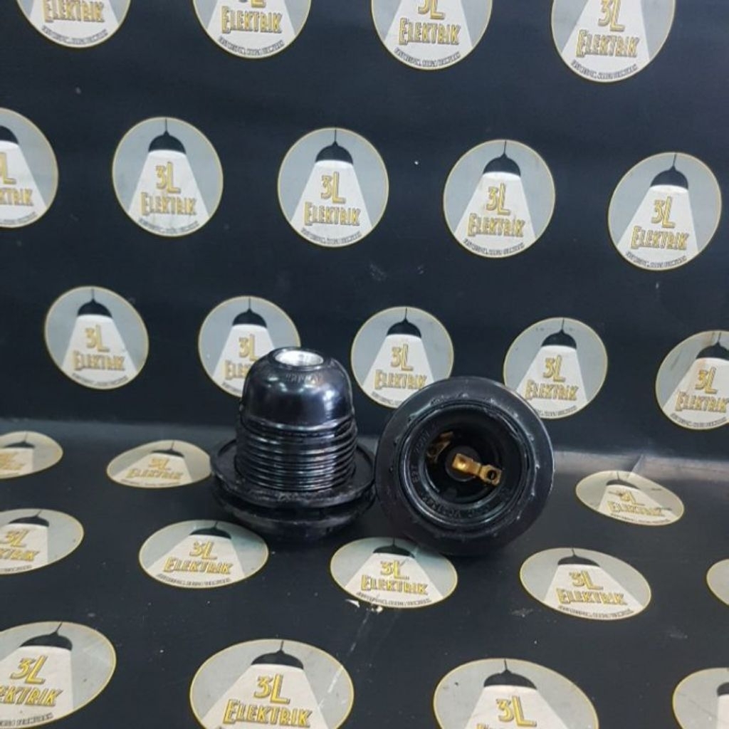 FITTING GANTUNG HIAS / FITTING JERMAN E27