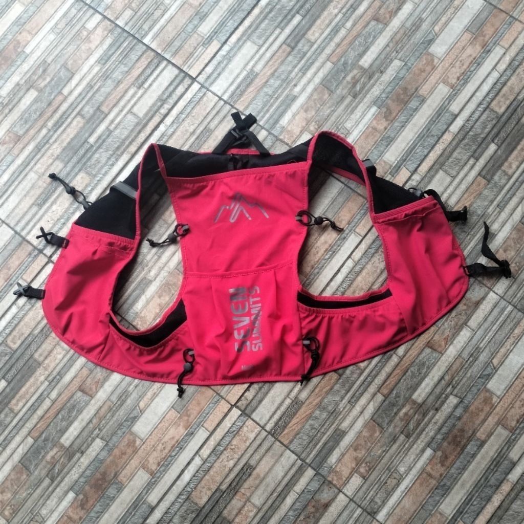 tas rompi hydrovest MADA seven summits tas lari tas santai tas gunung tas raning tas maraton tas tem