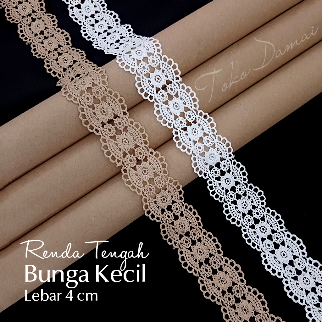Renda Giper Tengah Bunga Kecil lebar 4 cm [ per meter ]