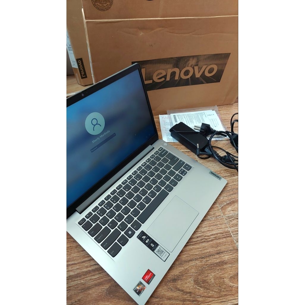 [PRELOVED] Laptop Lenovo Ideapad Slim 1