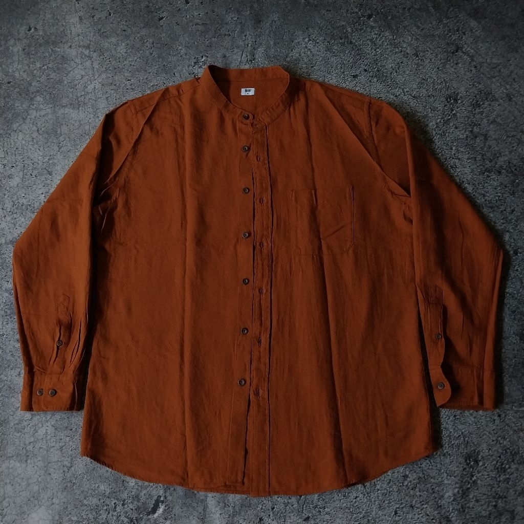 KEMEJA SHANGHAI UNIQLO "TERRACOTTA" [ Original ]