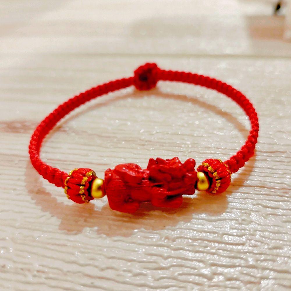 Gelang Keberuntungan AS063 dengan simbol Pixiu simpul datar dan manik titanium gold