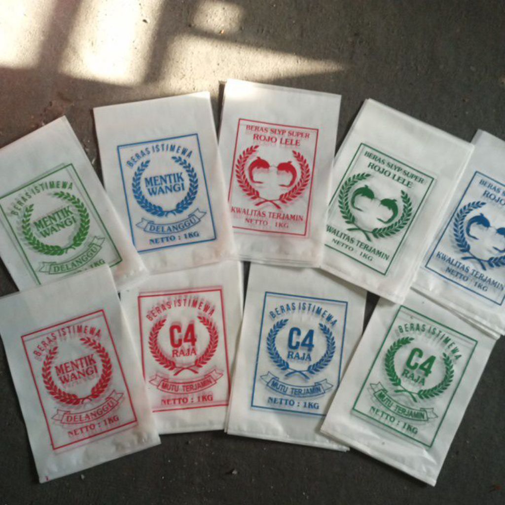 KEMASAN PLASTIK BERAS  1 KG Tebal ,plastik bening PP/PE