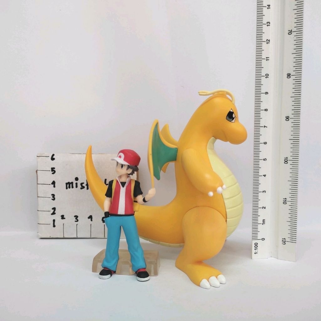 Pokemon Figure Pseudo Legendary Dragonite