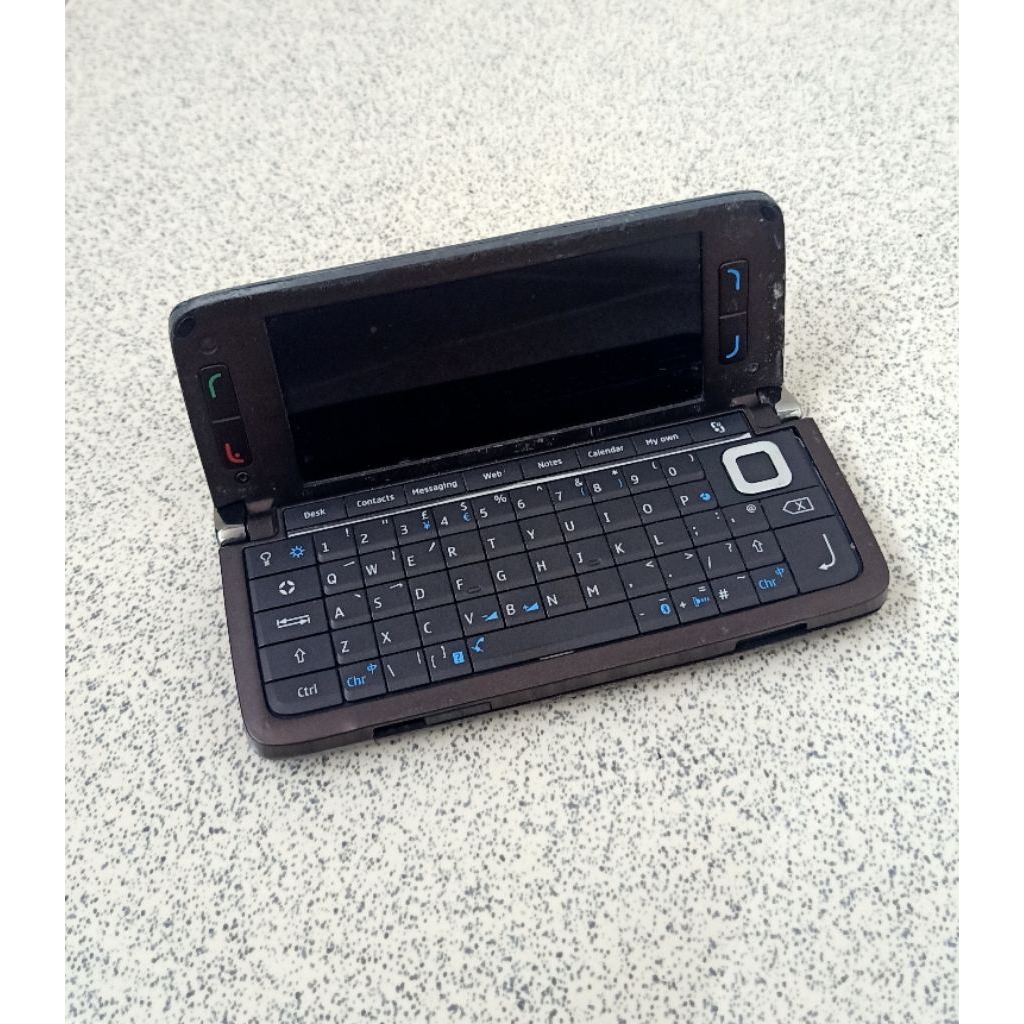 Hp Jadul Nokia e90 Communicator Bahan