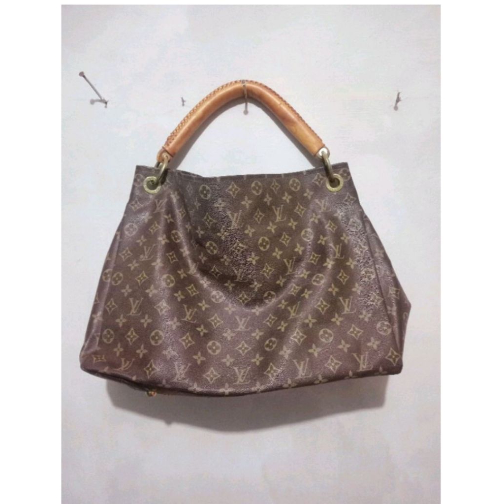 LV BAG ARTSY MONOGRAM