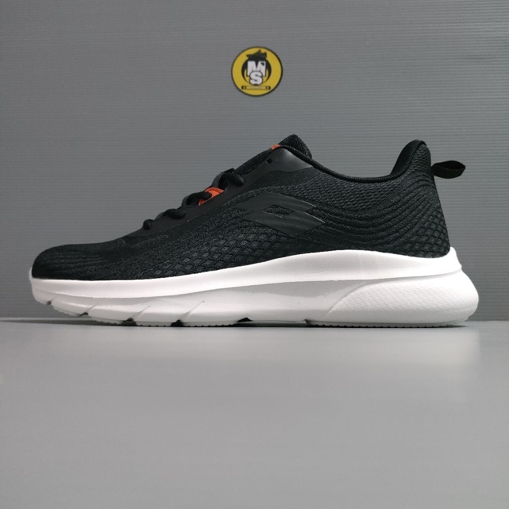 SALE AMBYAR SEPATU RUNNING LOTTO MENS.