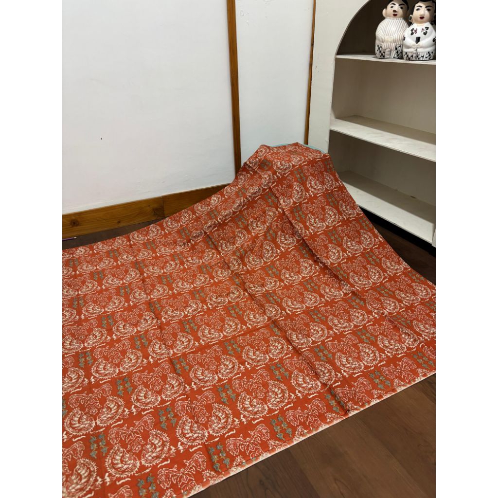 Kain Batik Solo Katun premium cuwiri merah bata